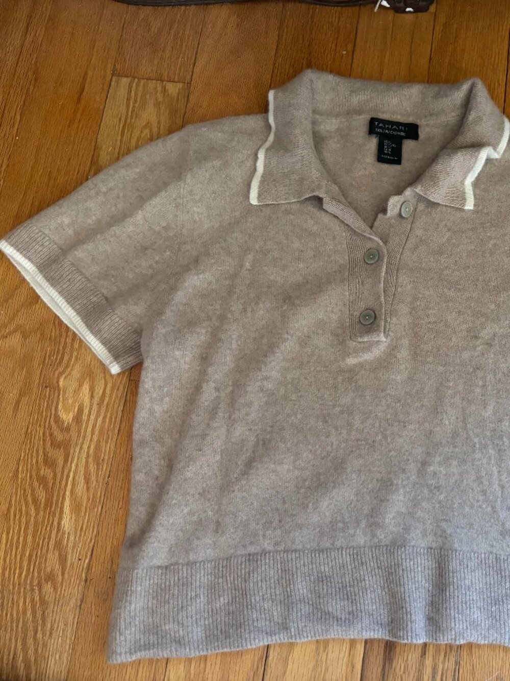 TAHARI 100% CASHMERE POLO STYLE SHORT SLEEVE TSHIRT XL